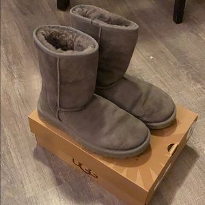 Ugg boots w/ separate soles